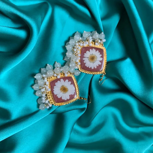 Blooming Daisy Resin Earrings
