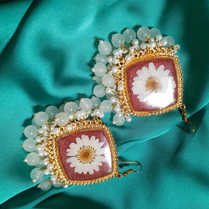 Blooming Daisy Resin Earrings