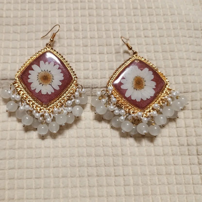 Blooming Daisy Resin Earrings