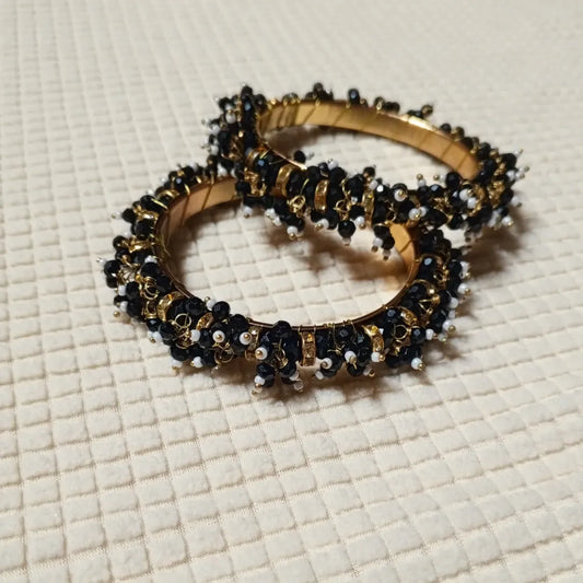 Pearl Noir Charm Bangles