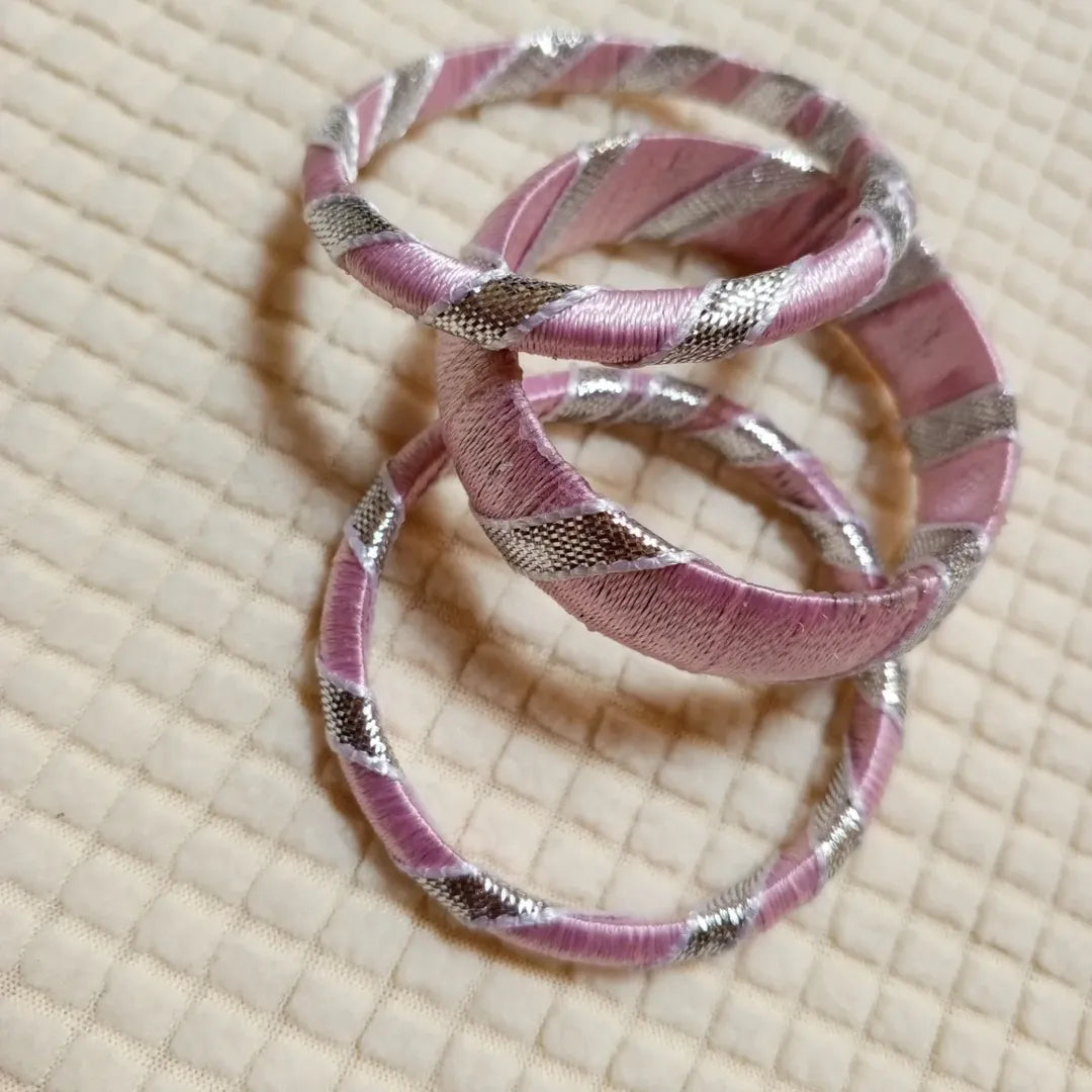 Blush Silver Twirl Thread Bangles