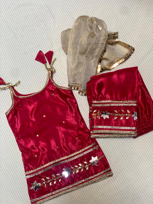 Shamki Silk Mehndi Outfit | Premium Wedding Wear for Women | Festive Dress Pakistan